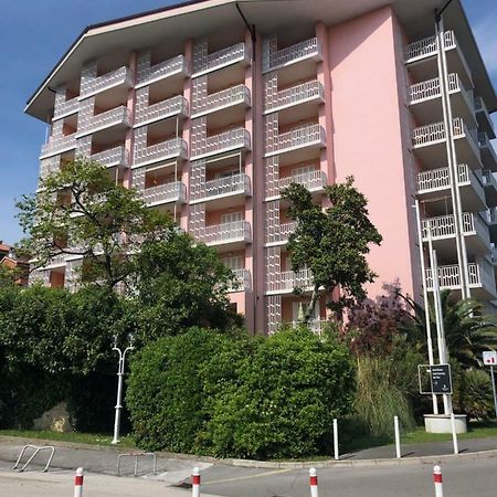 Room 211 - Aparthotel Jadranka Portorož Eksteriør bilde